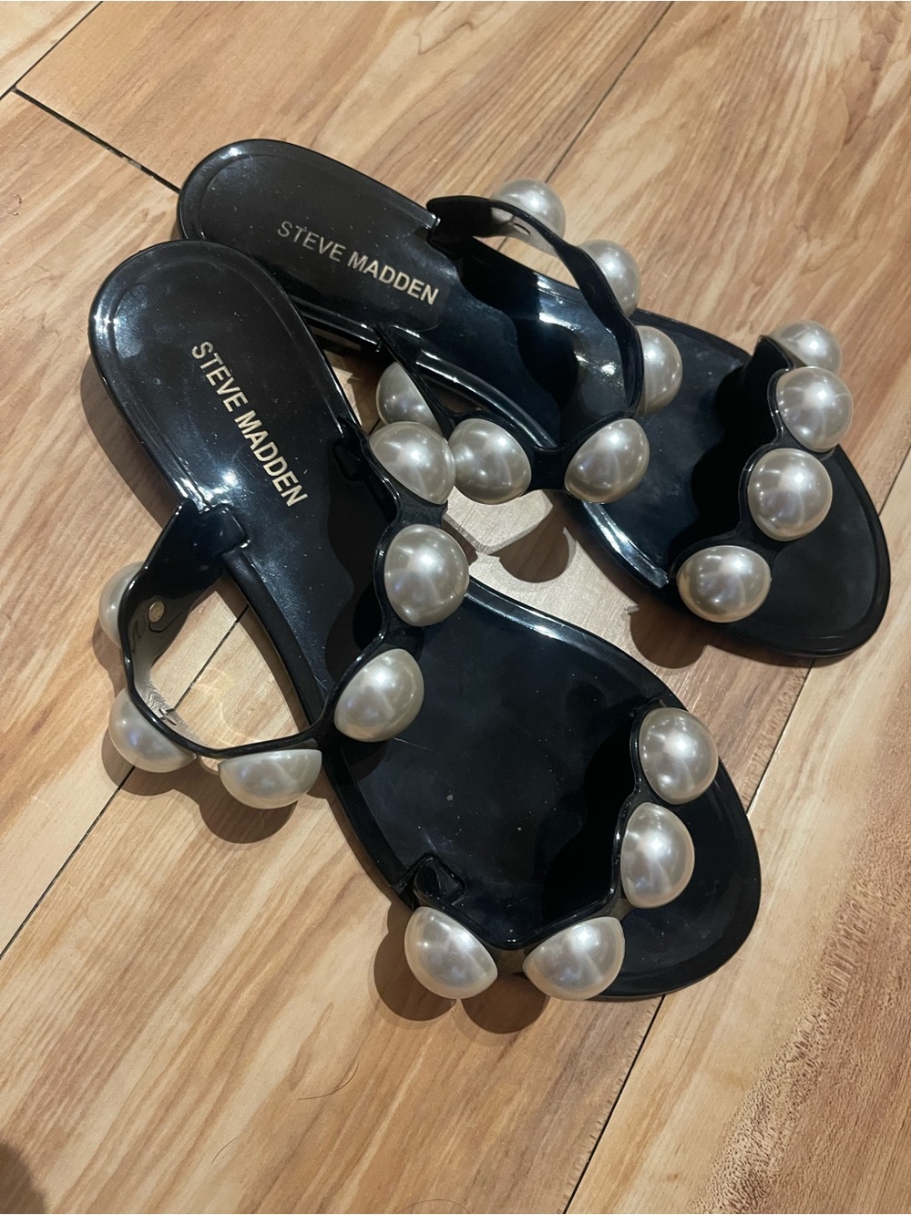 NEW - Steve Madden Black Jelly Sandals with Pearl Embellishments
